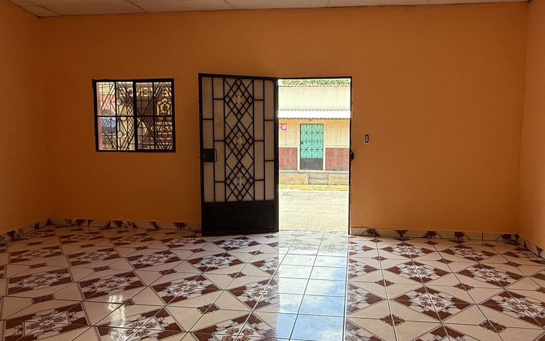 Casa en Sonsonate cerca de Megaplaza en Venta